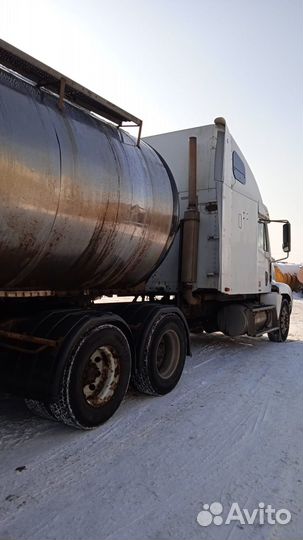 Freightliner Columbia, 2003