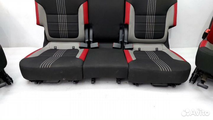 Сиденья комплект Skoda Yeti 5L cdab 2017