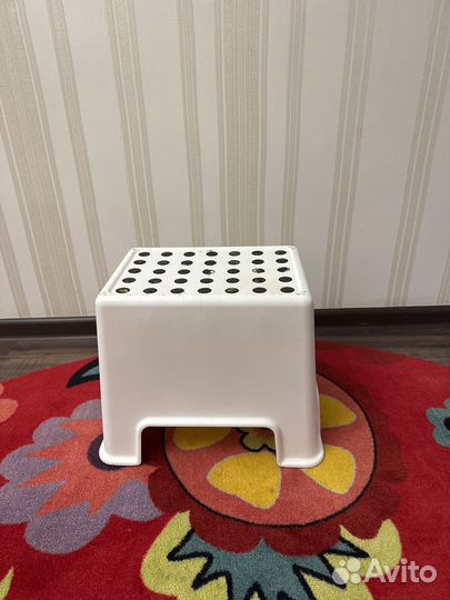 Подставка, ростишка икея