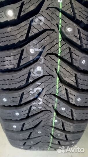 Kumho WinterCraft Ice WI31 225/40 R18 92T