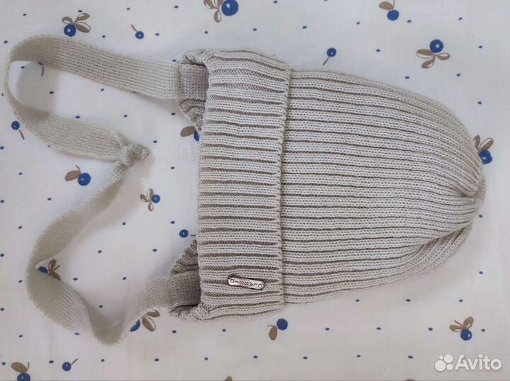 Зимняя шапка для новорожденного