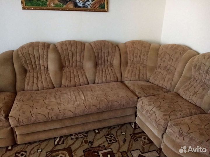 Диван и кресло