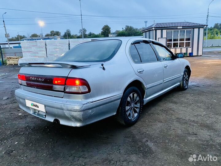 Nissan Cefiro, 1997