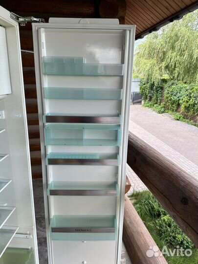 Холодильник Siemens KI32V440FF