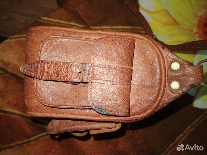 Кожаная женская ретро сумка