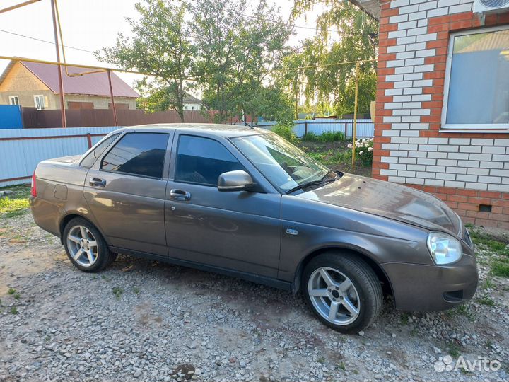 LADA Priora 1.6 МТ, 2014, 181 000 км