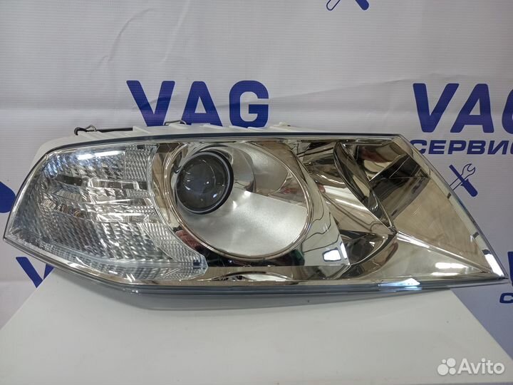 Фара галог. правая Октавия 1Z1941018D