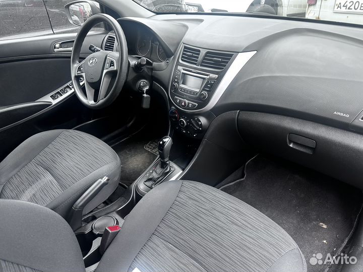 Hyundai Solaris 1.6 AT, 2016, 148 000 км