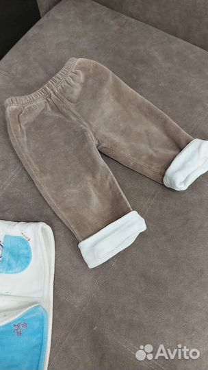 Детская жилетка и два костюма