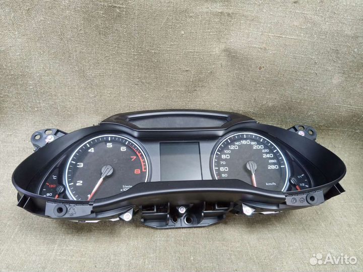 8K0920930M Панель приборов audi A4 2011