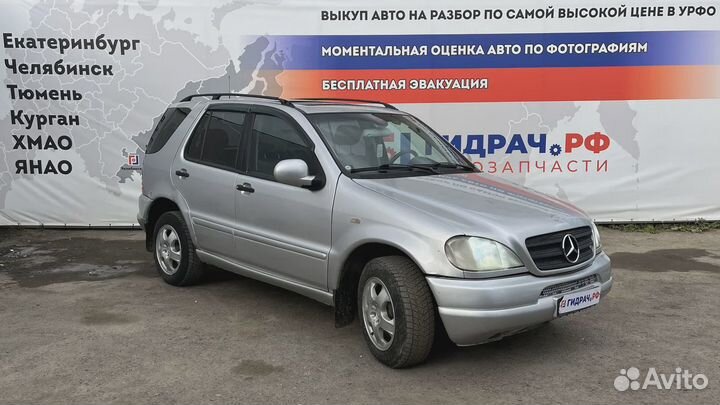 Датчик кислородный Mercedes-Benz ML (W163) 0015402