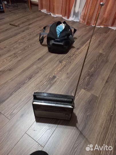 Радиоприемник СССР VEF 202