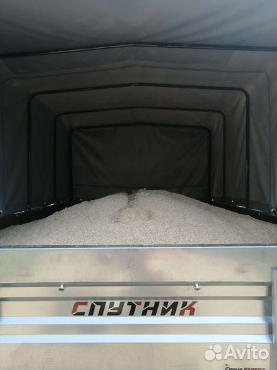 Опилки в мешках