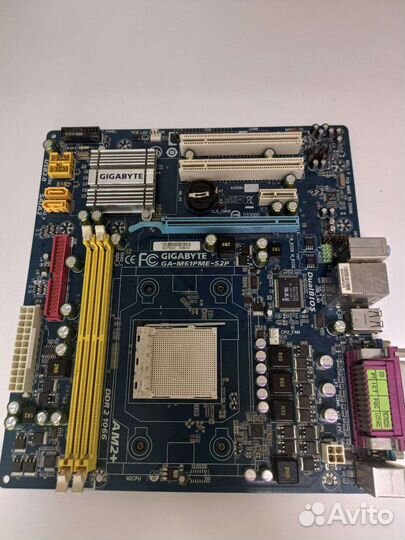 Материнская плата