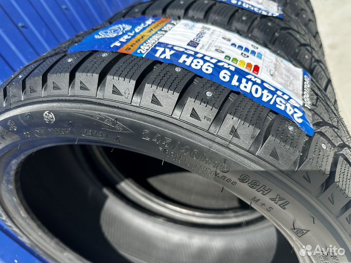 Tri Ace Snow White 275/35 R19 и 245/40 R19