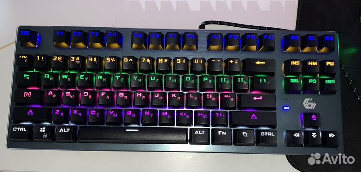 Механическая клавиатура “Gembird KB-5500L chaser”