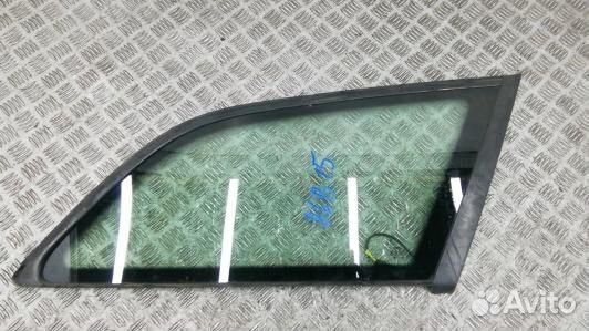 Стекло кузова боковое заднее правое audi A6 C6 (86