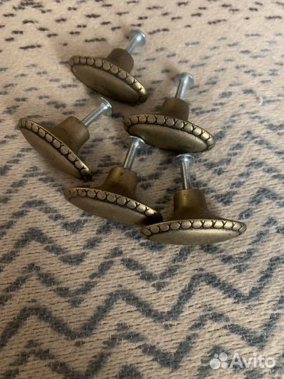 Ручки для мебели