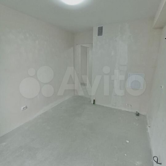 2-к. квартира, 80 м², 6/9 эт.