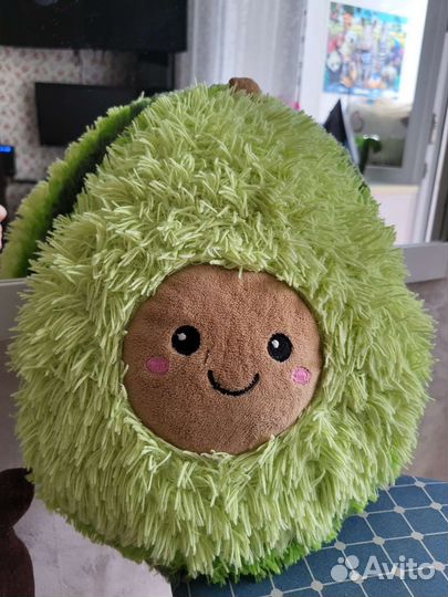 Мягкая игрушка авокадо