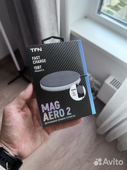 Беспроводная зарядка для iPhone TFN Mag Aero 2