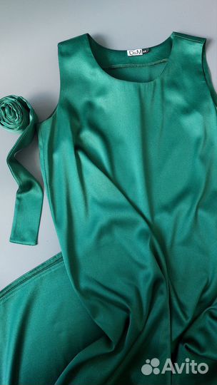 Платье женское 44 46 на выпускной вечернее