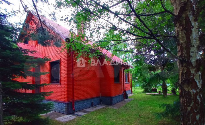 Дом 141 м² на участке 15 сот.