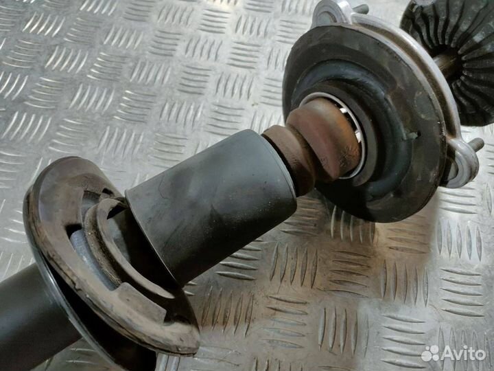 Амортизатор передний Audi A7 4G 2012 4G0031D