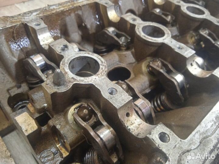 Головка блока цилиндров Volkswagen Passat B6 BZB