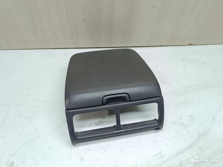 Бардачок (коричневый) Subaru Forester SF5