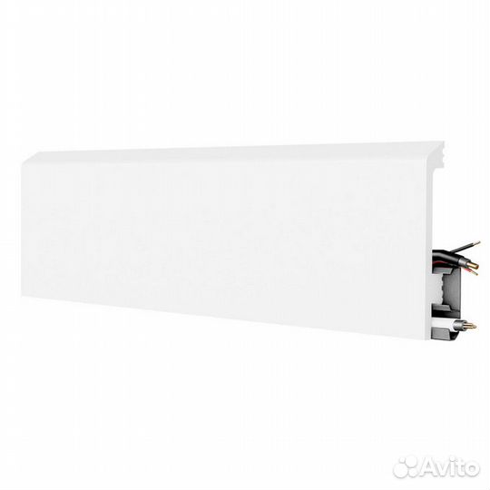 Плинтус экополимер Winart Pro 80х17х2000 мм белый с монтажной планкой (90.80.001.001)