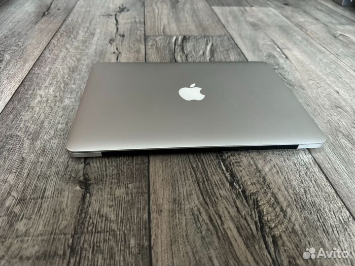 MacBook Pro Retina 13 2015 Core i5/8GB/Intel GPU