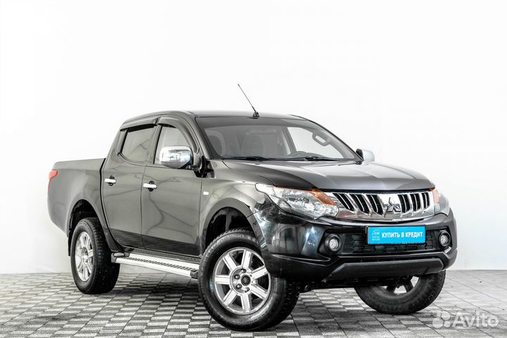 Mitsubishi L200 2.4 МТ, 2015, 196 000 км