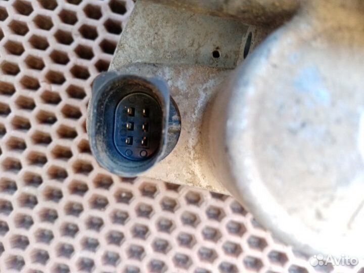 Дросельная заслонка Renault Fluence