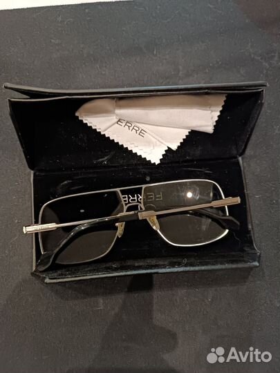 Солнцезащитные очки GF ferre