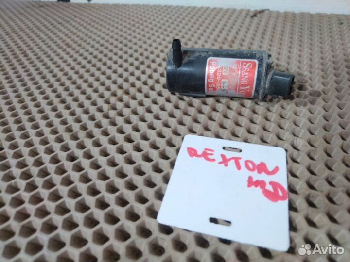 Мотор омывателя Ssangyong Rexton 2.7D D27DT 2005