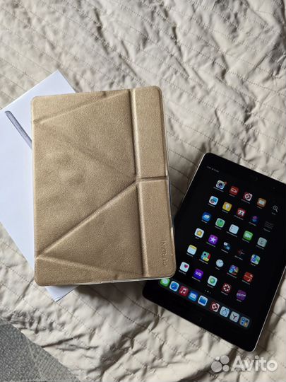 Планшет Apple iPad 2018 32гб