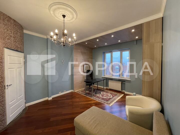 3-к. квартира, 122 м², 15/15 эт.