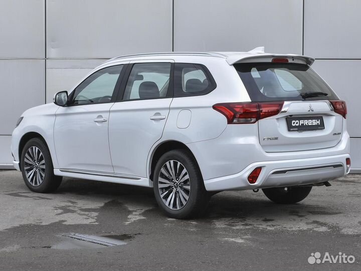 Mitsubishi Outlander 2.0 CVT, 2022, 349 км