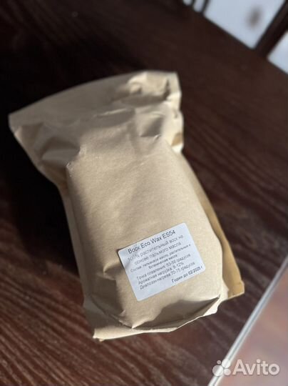 Натуральный воск для формовых свечей