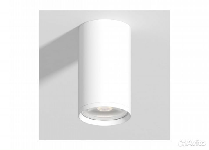 Светильник накладной