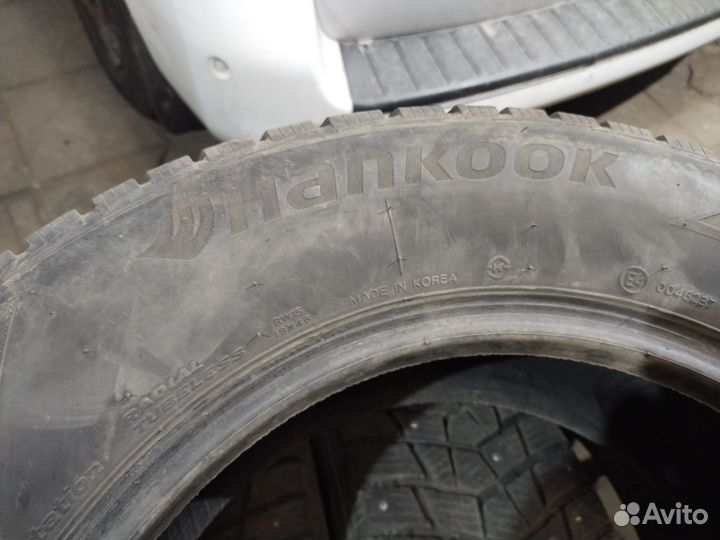 Hankook Winter I'Pike 215/65 R16C
