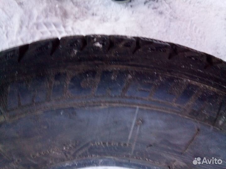 Michelin Latitude X-Ice 265/70 R17 115Q