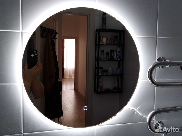 Зеркало с подсветкой. бронь