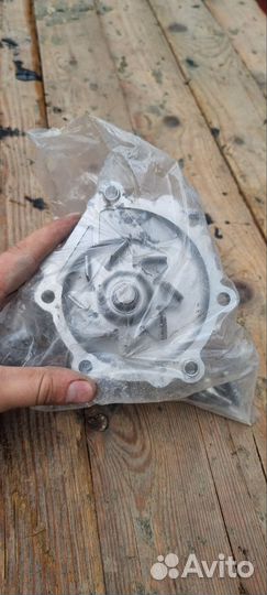 Помпа toyota duna 5L