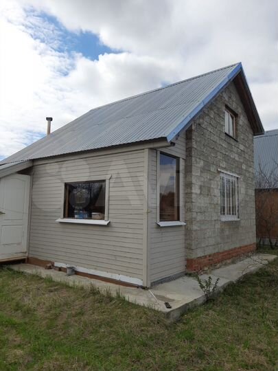 Дача 25 м² на участке 5 сот.