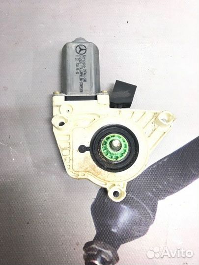 Мотор стеклоподъемника Mercedes-Benz S-Class W221