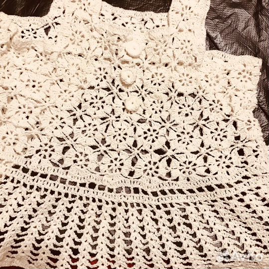 Платья —для куклы, девочки-2шт—ручной вязки -х\б