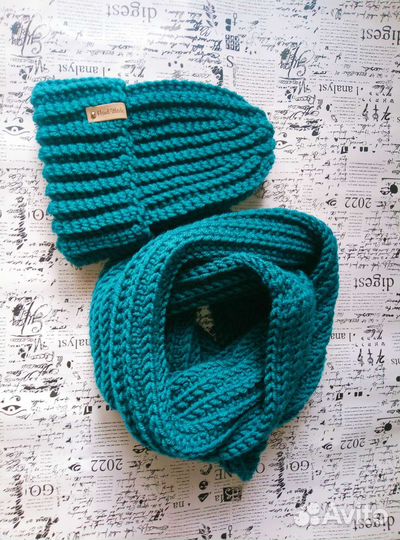 Комплект зимний шапка и снуд