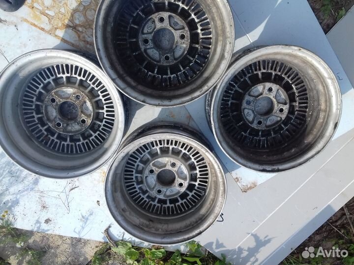 Диски Nissan Laurel оригинальные R14 комплект